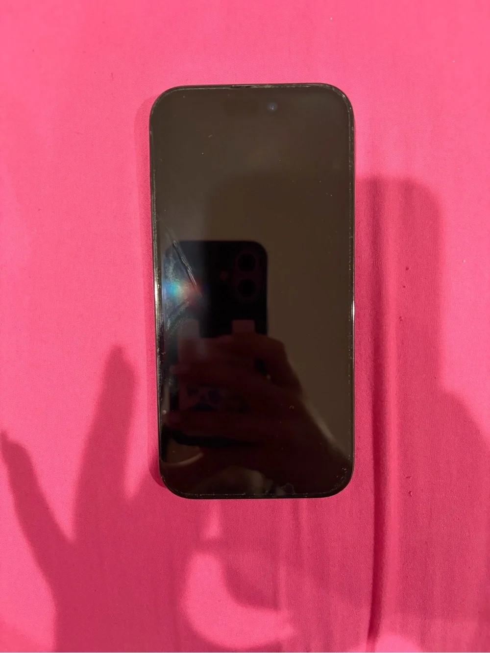 Apple IPhone 14 Pro with Headphones and Charger